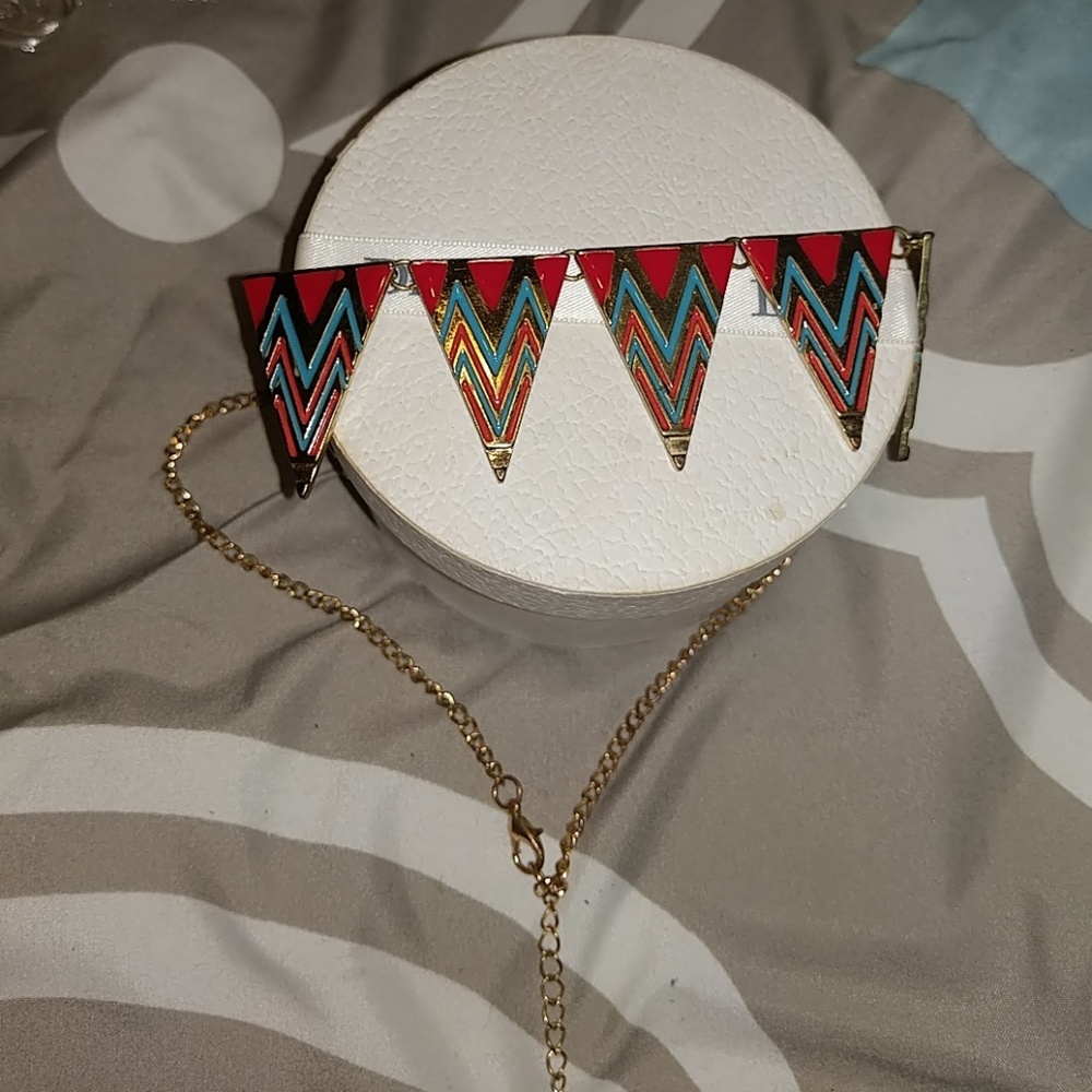 Tribal necklace